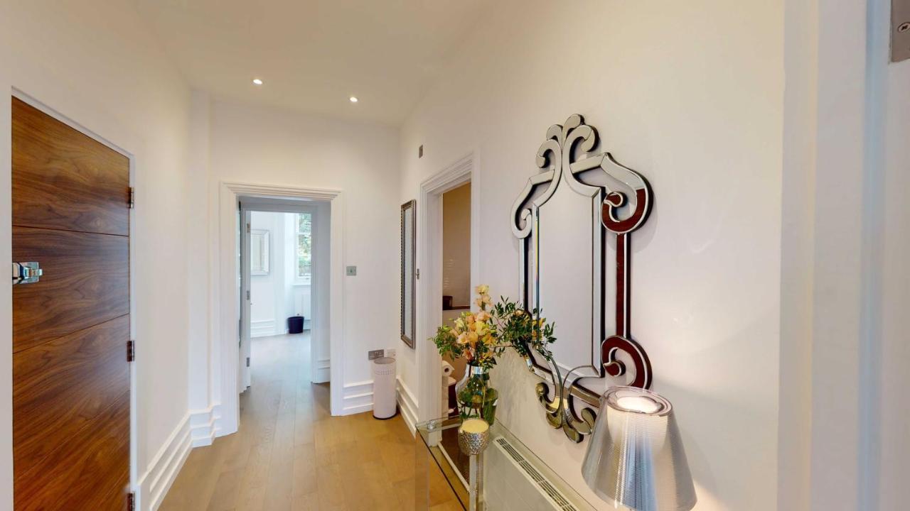 The Harrington - Knightsbridge - 18 Rutland Gate Aparthotel London Exteriör bild